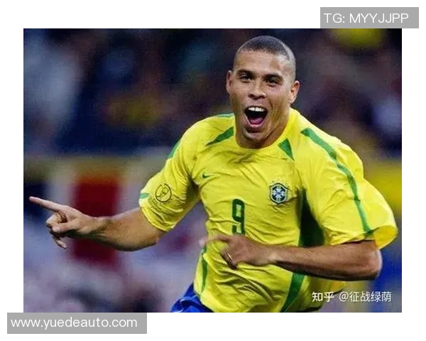 十六号足球明星的传奇之路与辉煌成就揭秘